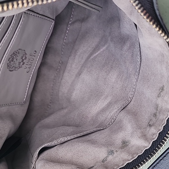 Vincent Camuto The Basha Black Leather Crossbody/ Shoulder Bag - Picture 13 of 15